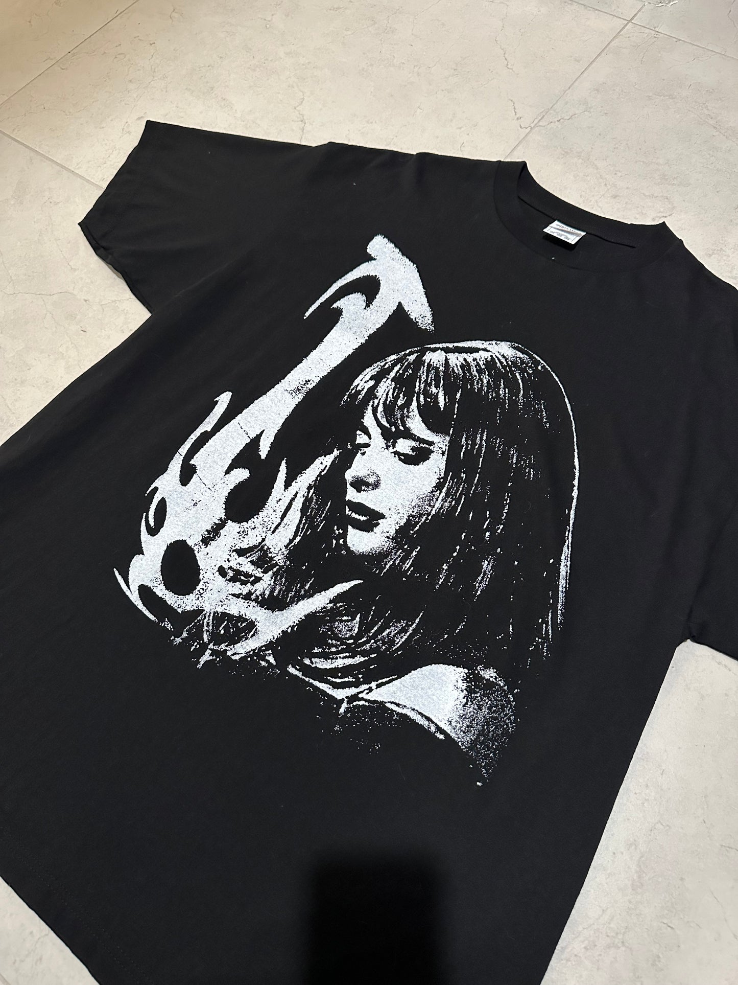 Last Jane tee